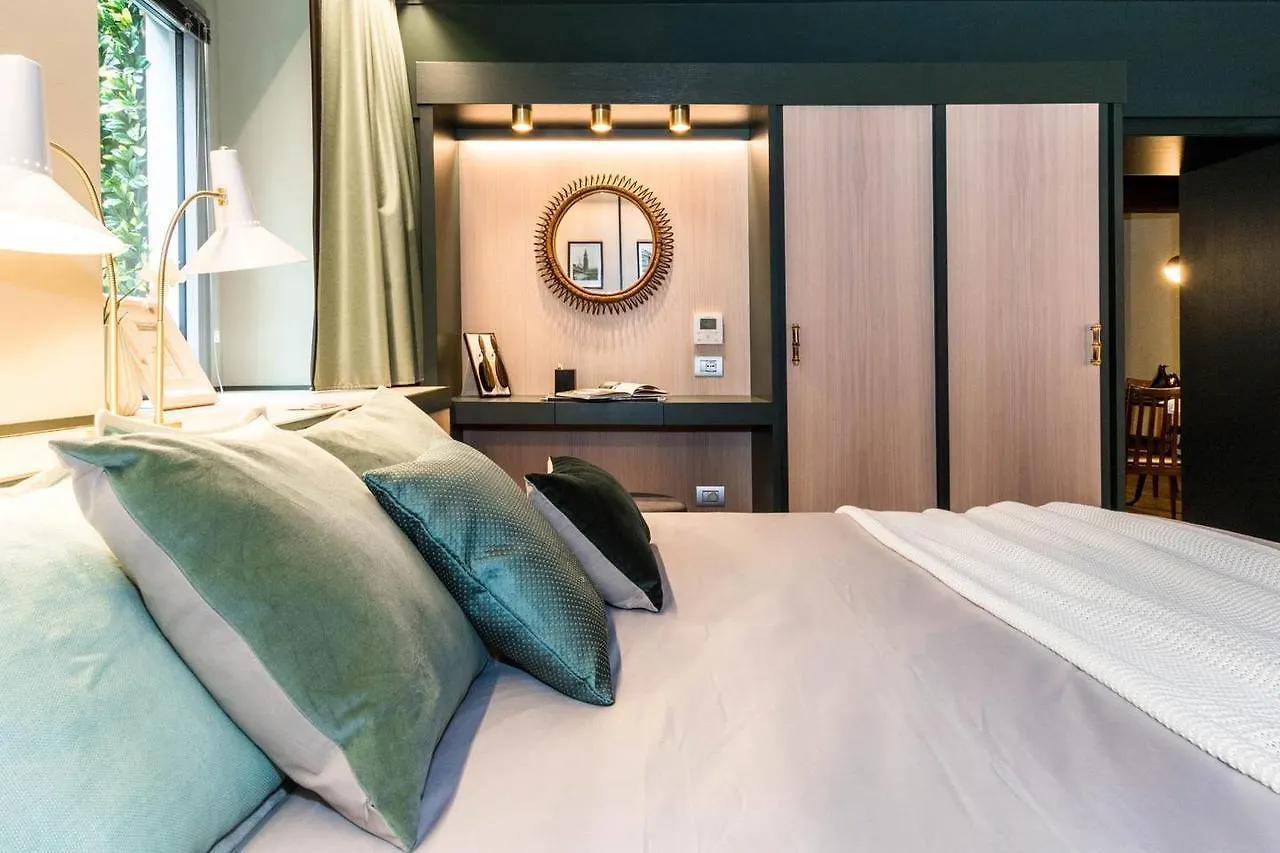 Διαμέρισμα Joivy Luxurious Apt For 4 Near Duomo And Galleria Vittorio Μιλάνο